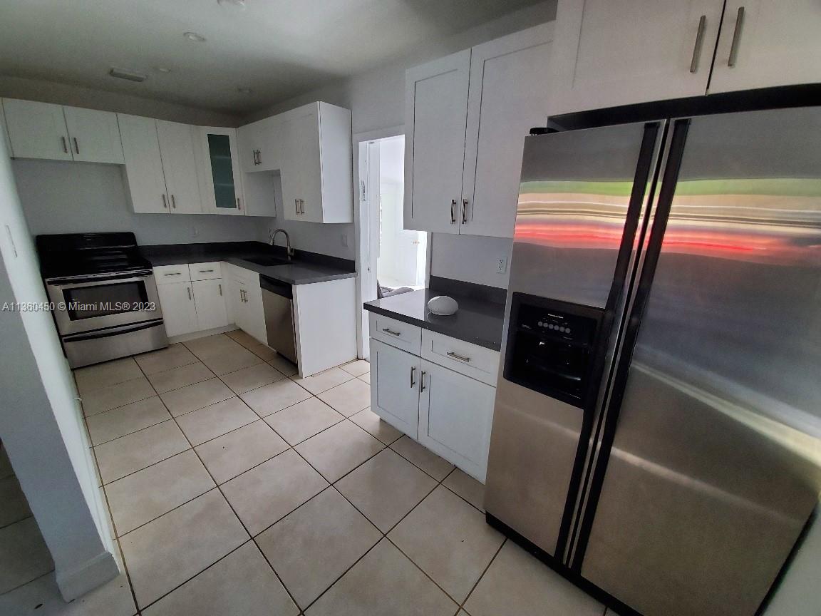 SUNKIST GROVE - Residential Lease