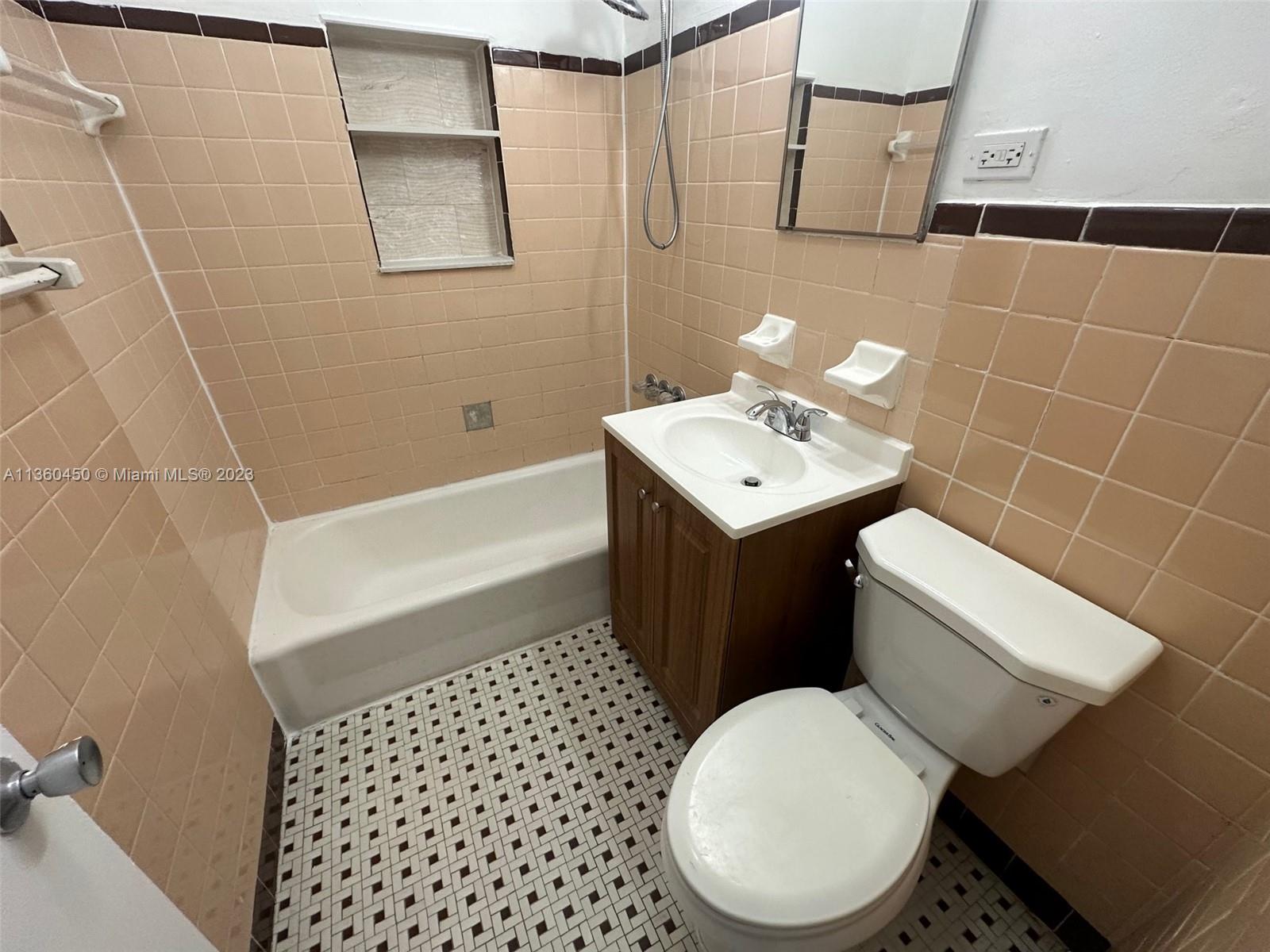 SUNKIST GROVE - Residential Lease