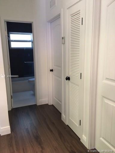 LAWRENCE ESTATE LAND CO - Residential Lease