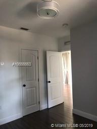 LAWRENCE ESTATE LAND CO - Residential Lease