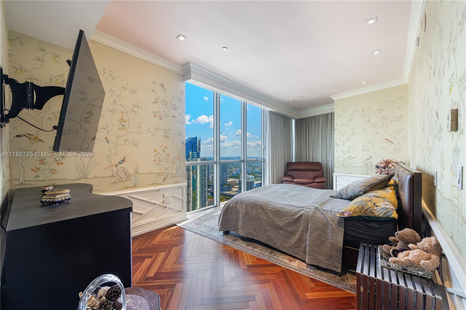 MARQUIS CONDO - Residential Lease