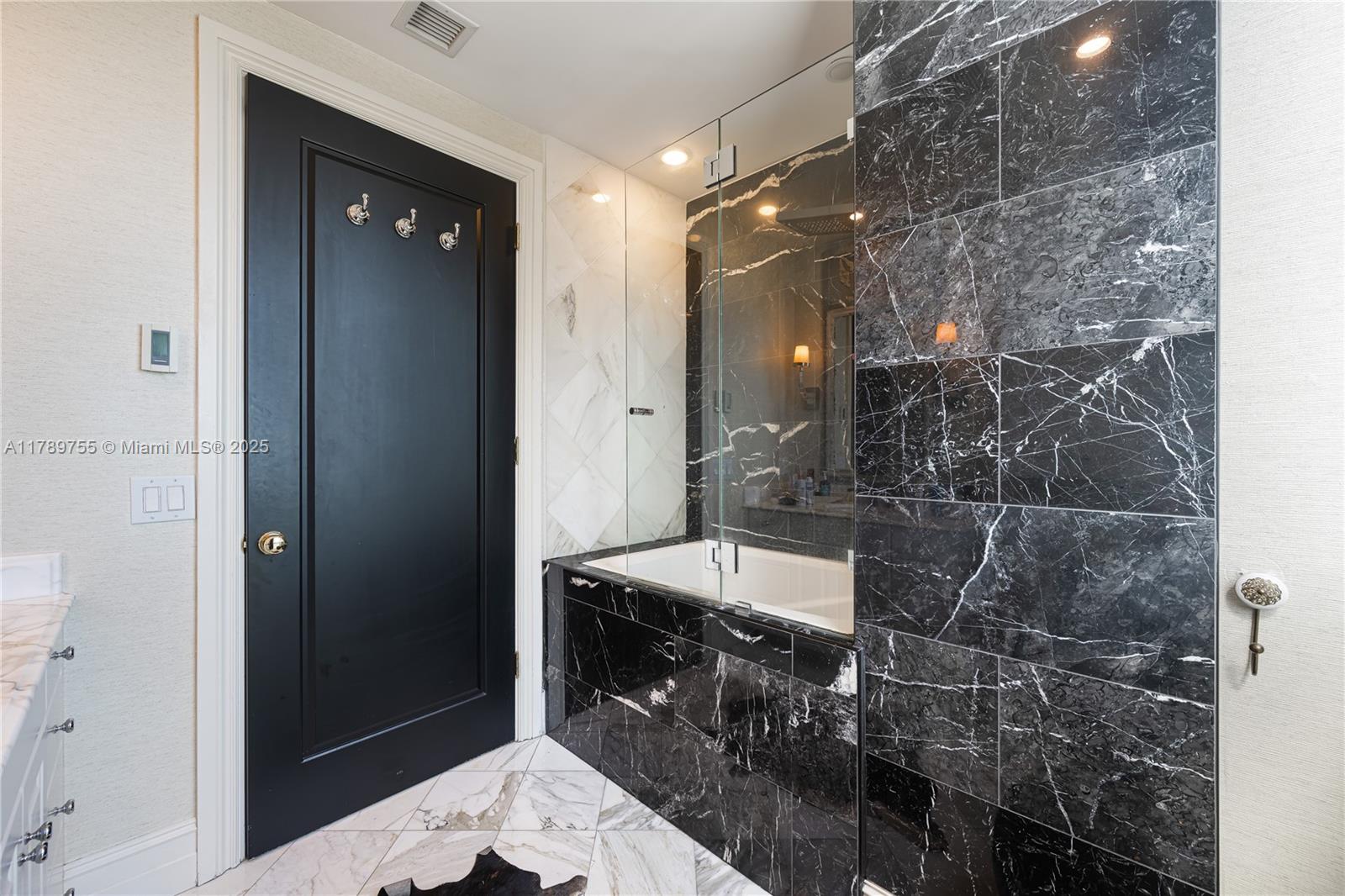 MARQUIS CONDO - Residential Lease