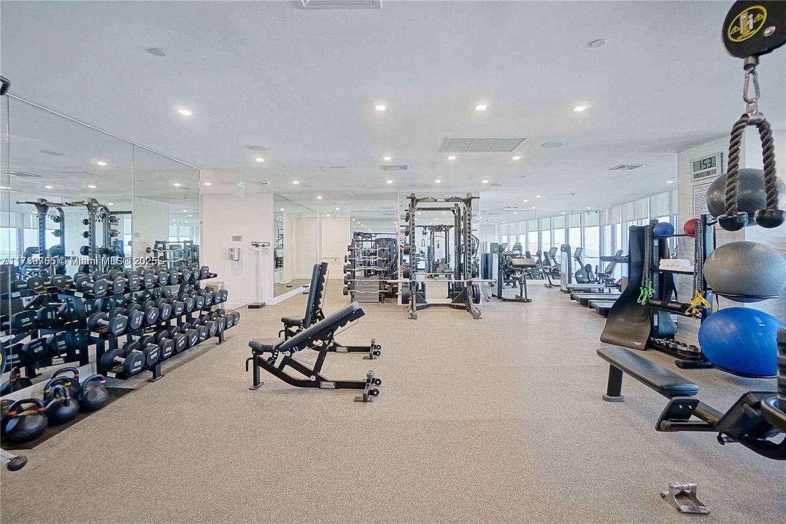 MARQUIS CONDO - Residential Lease