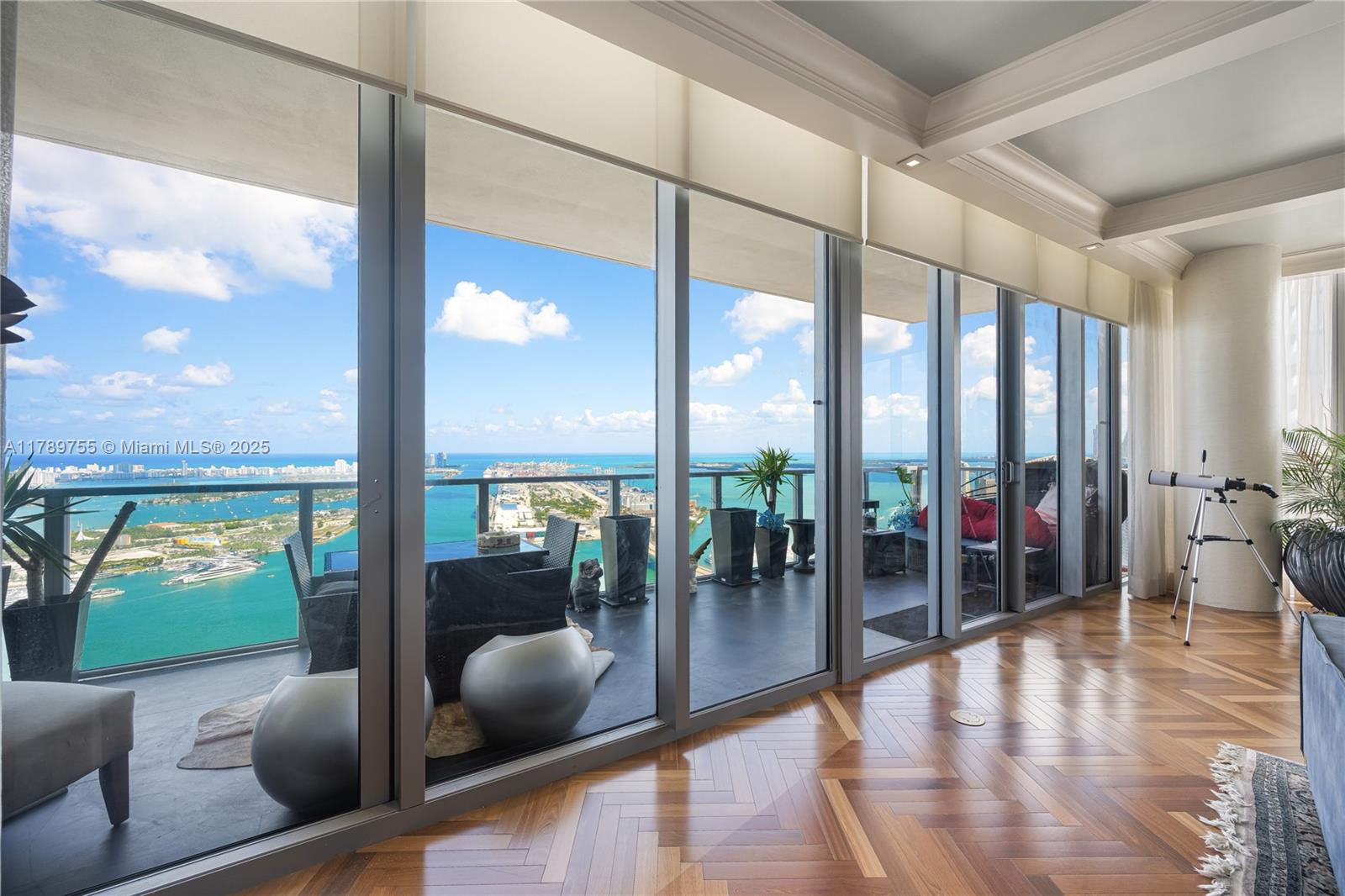 MARQUIS CONDO - Residential Lease