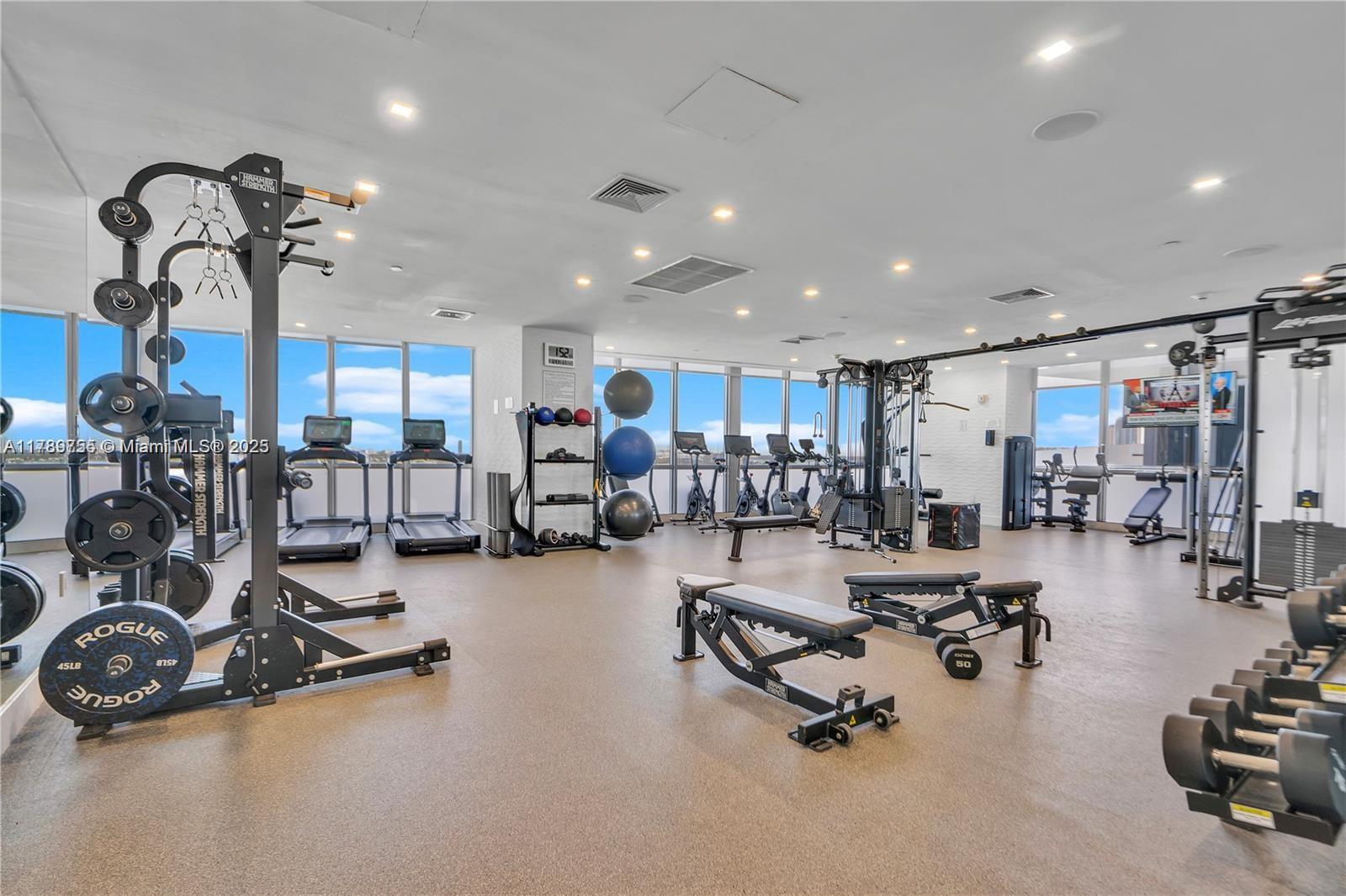 MARQUIS CONDO - Residential Lease