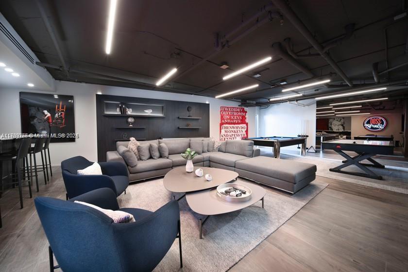 MARQUIS CONDO - Residential Lease