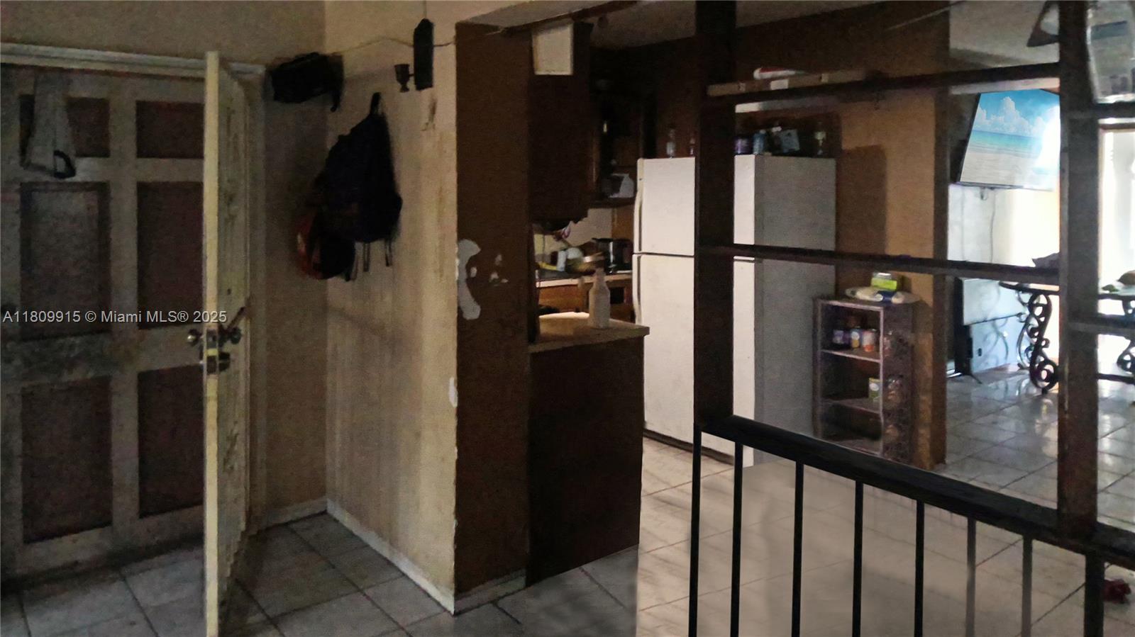 ANDERSON HEIGHTS - Residential