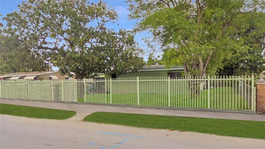 INVESTOR SPECIAL! This 3-bed, 1-bath house with a 2-car garage sits on a fully fenced lot with mango trees. Features tile and carpet flooring throughout. The interior is original—a true blank canvas ready for your personal touch. Property needs work and roof requires attention. Ideal for CASH buyers Only. Sold AS-IS. Seller is Motivated. Great location near schools, shopping, and public transportation. Don’t miss this opportunity to transform and add value! Showing required. NO SIGHT-UNSEEN OFFERS ACCEPTED!