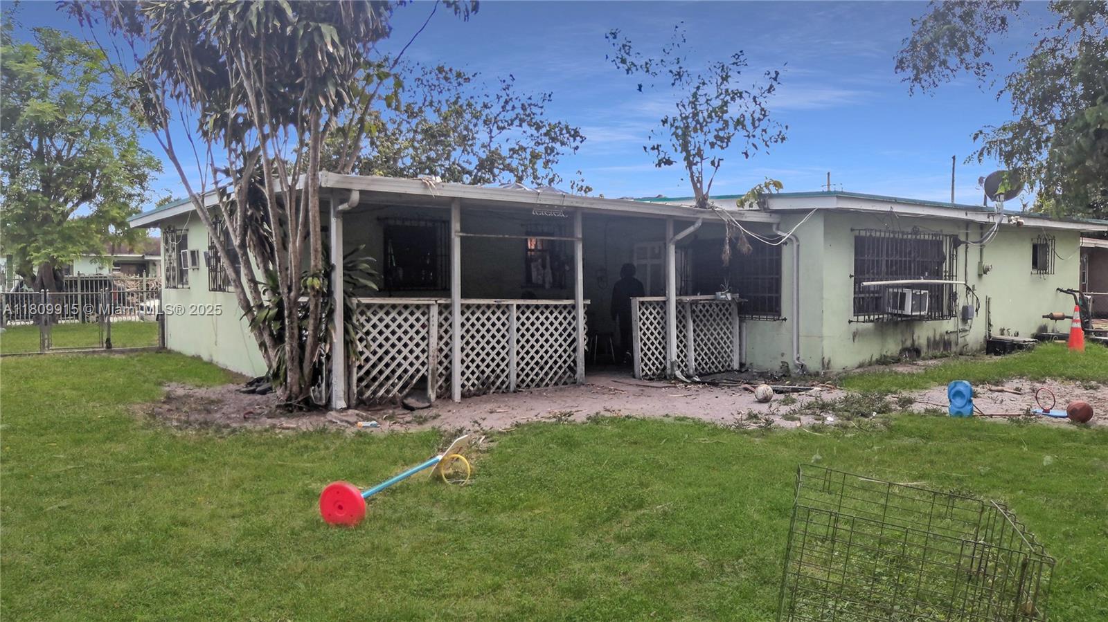 ANDERSON HEIGHTS - Residential