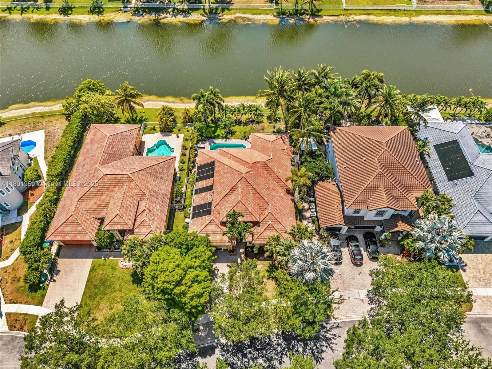 GRAND ISLES - Residential