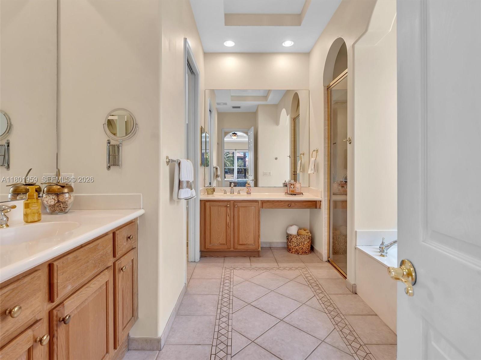 GRAND ISLES - Residential