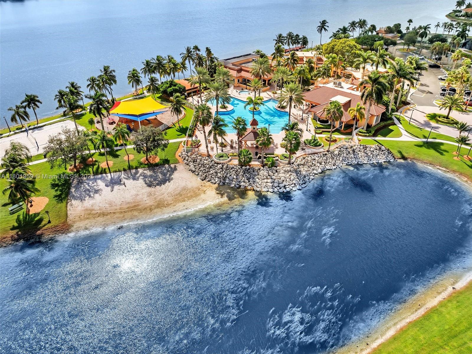 GRAND ISLES - Residential