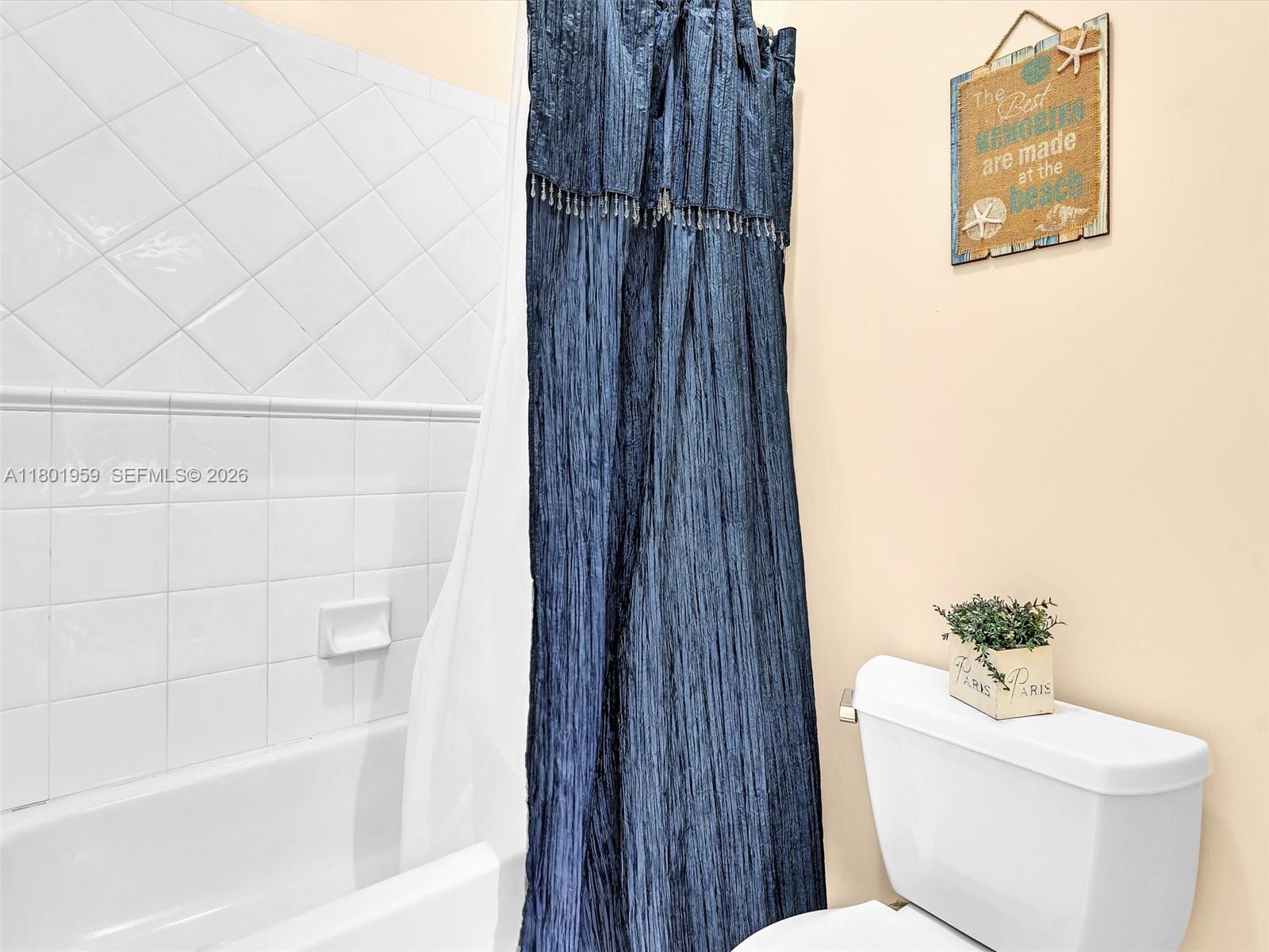 GRAND ISLES - Residential