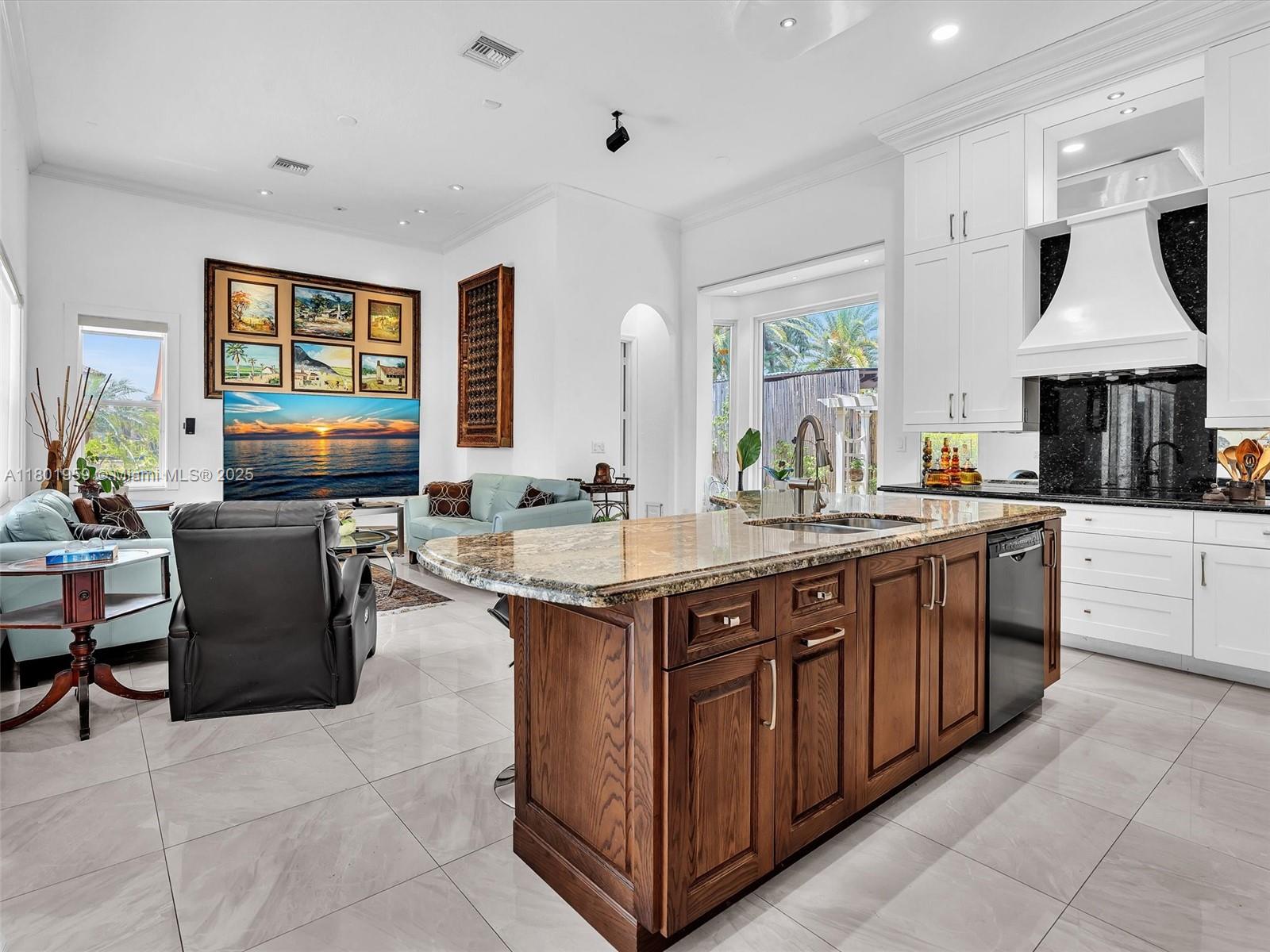 GRAND ISLES - Residential