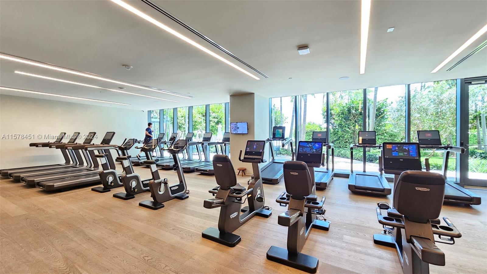 GRAN PARAISO CONDO - Residential