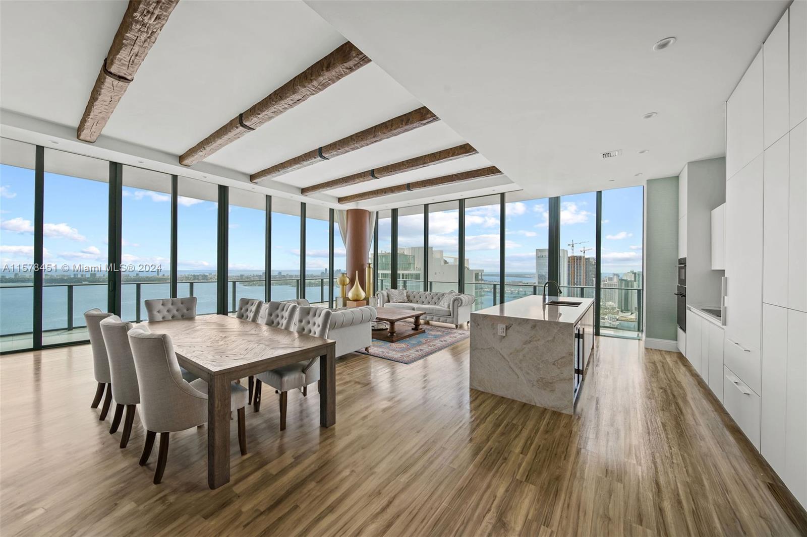 GRAN PARAISO CONDO - Residential