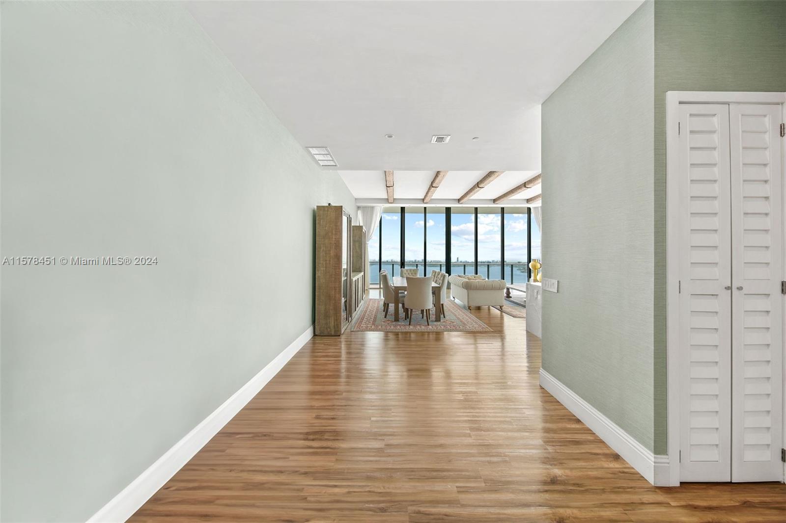 GRAN PARAISO CONDO - Residential