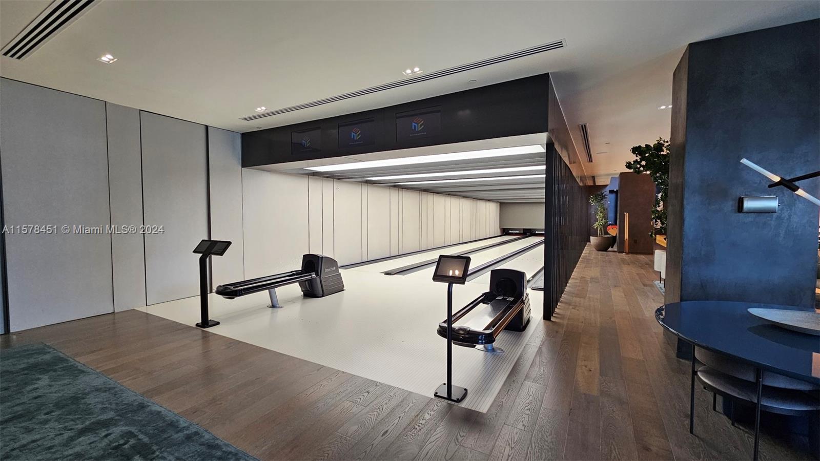 GRAN PARAISO CONDO - Residential