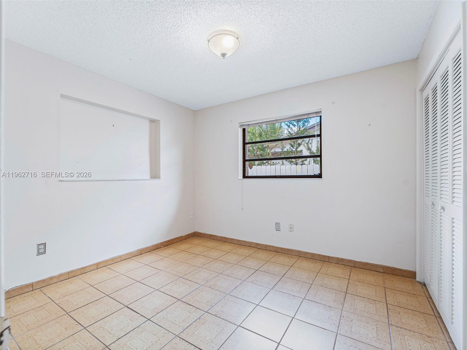 AILEEN-SUSAN - Residential