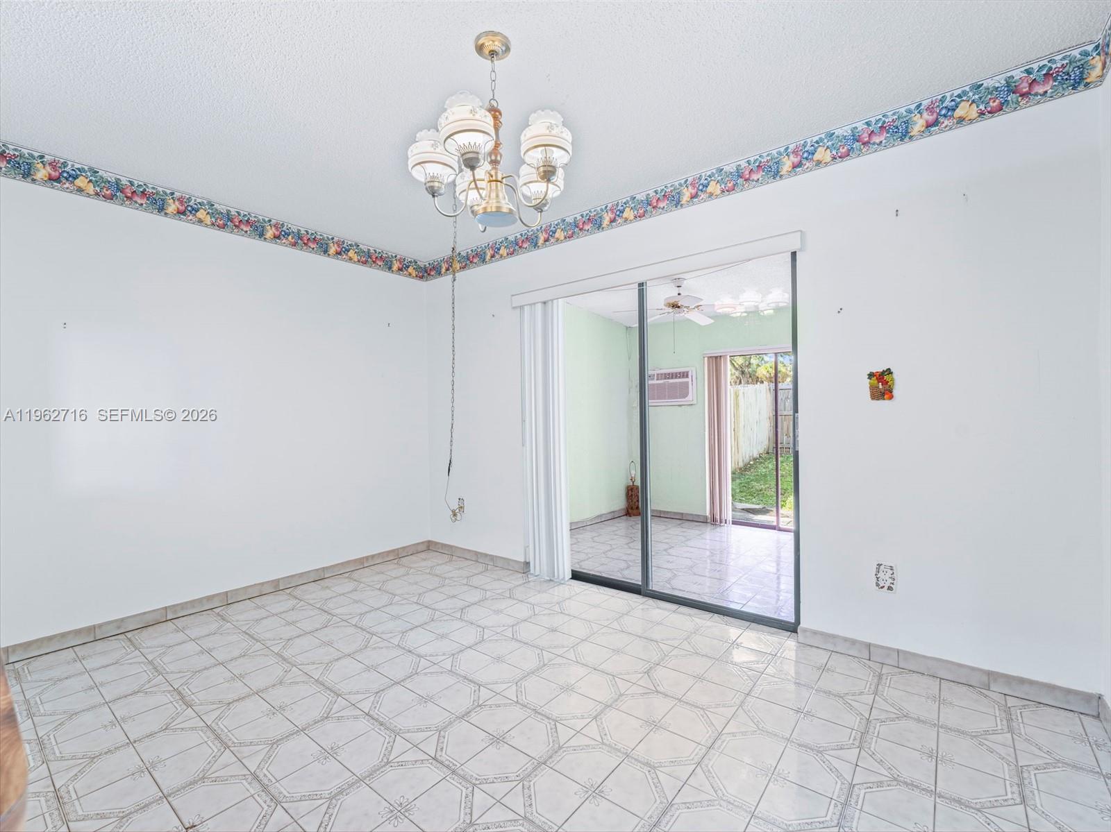 AILEEN-SUSAN - Residential