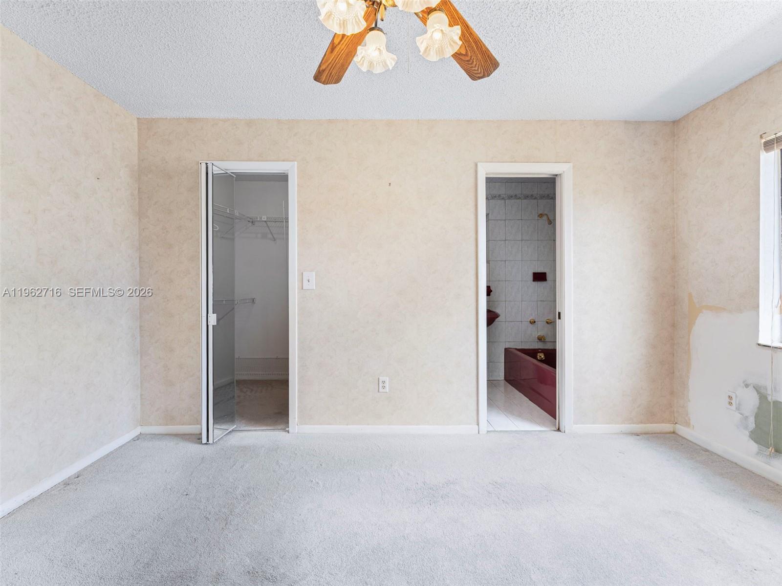 AILEEN-SUSAN - Residential