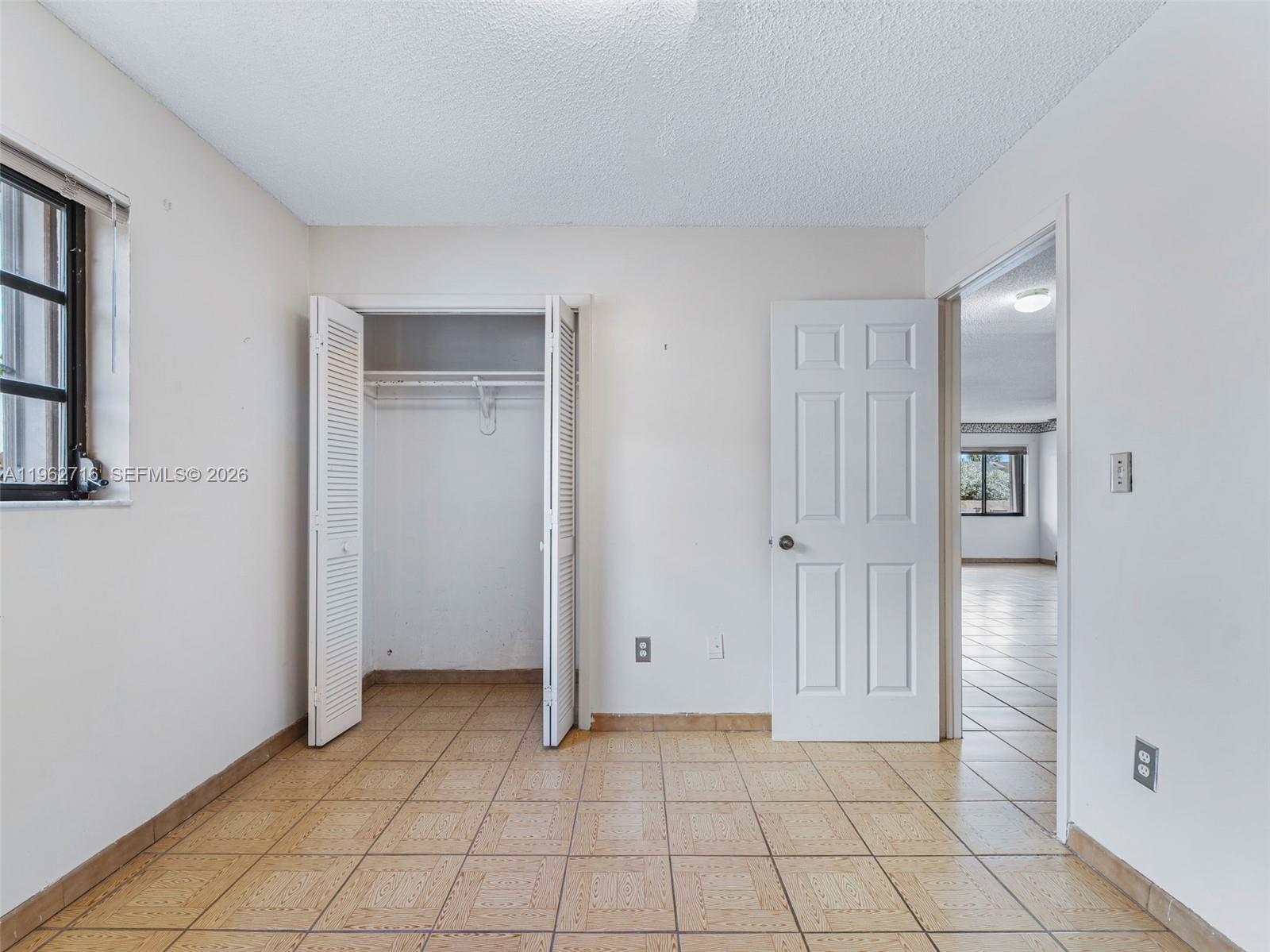 AILEEN-SUSAN - Residential