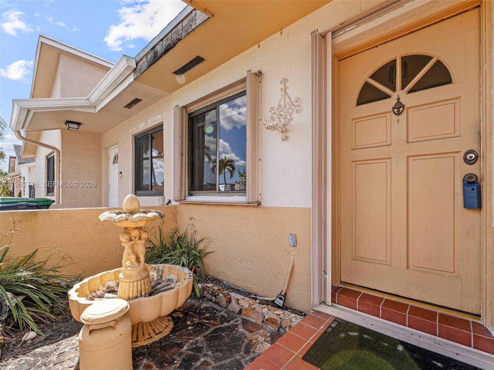 AILEEN-SUSAN - Residential