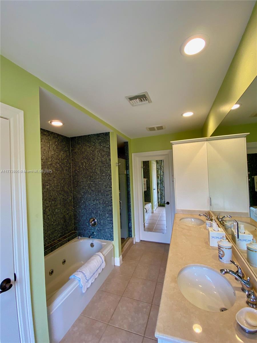 ISLAND CROSSINGS (AKA BRI - Residential Lease