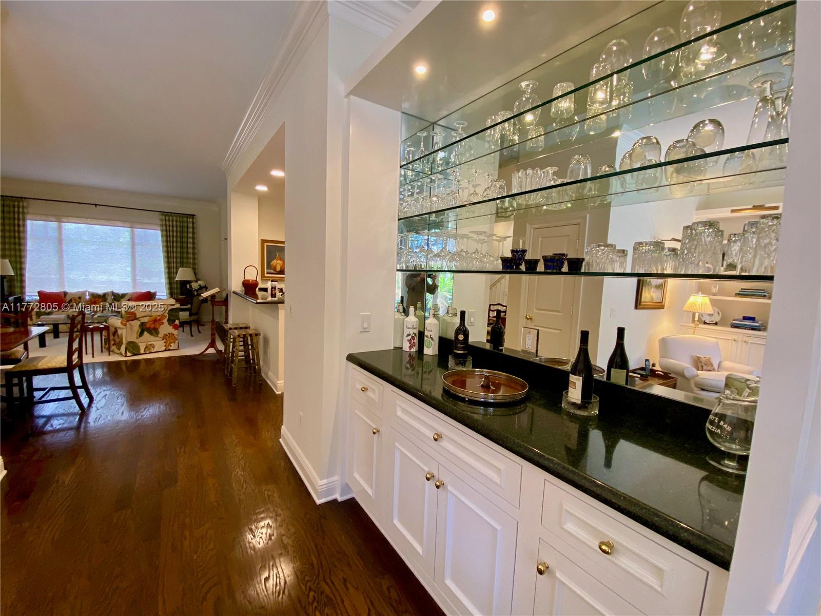 ISLAND CROSSINGS (AKA BRI - Residential Lease