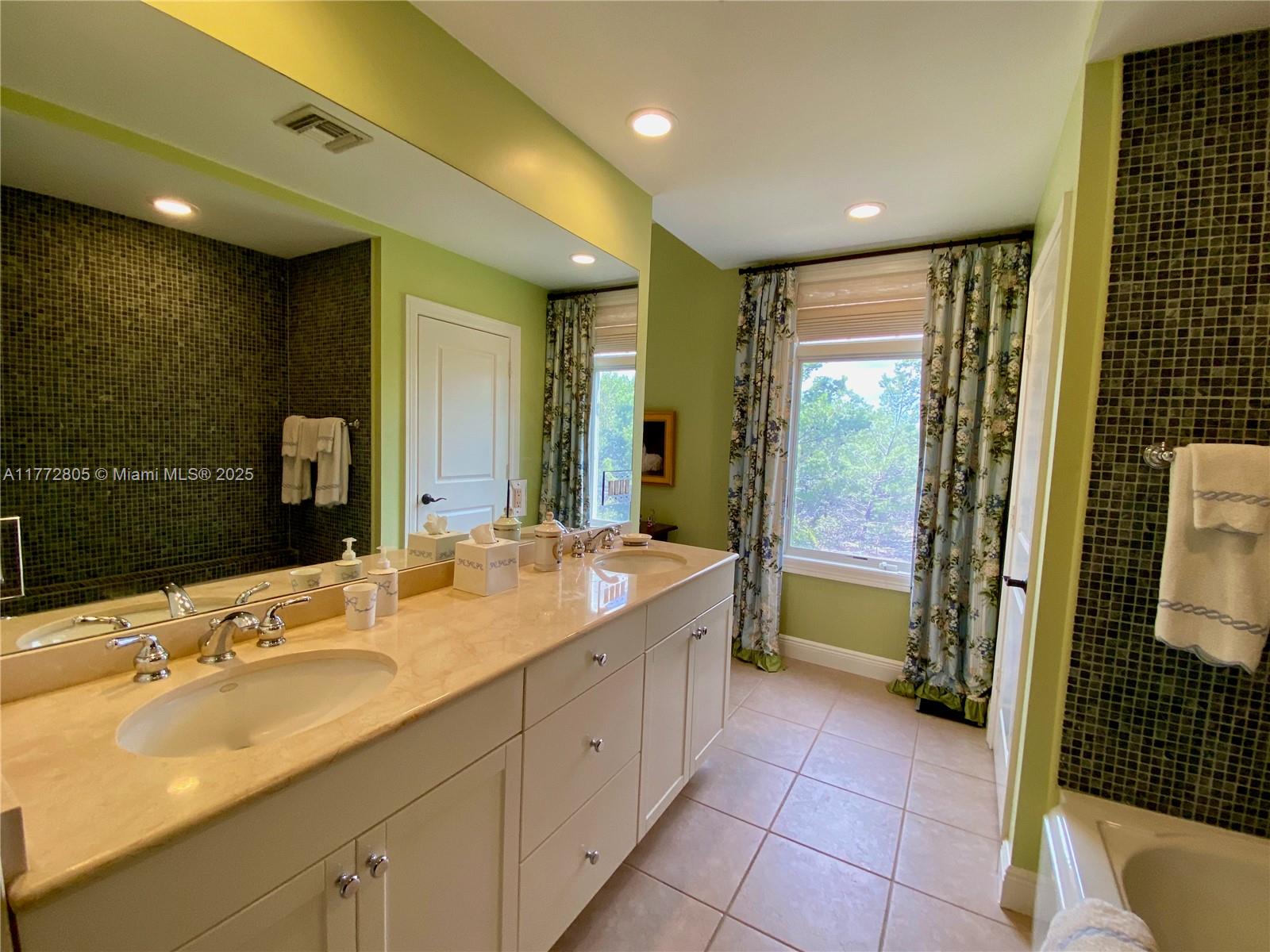 ISLAND CROSSINGS (AKA BRI - Residential Lease