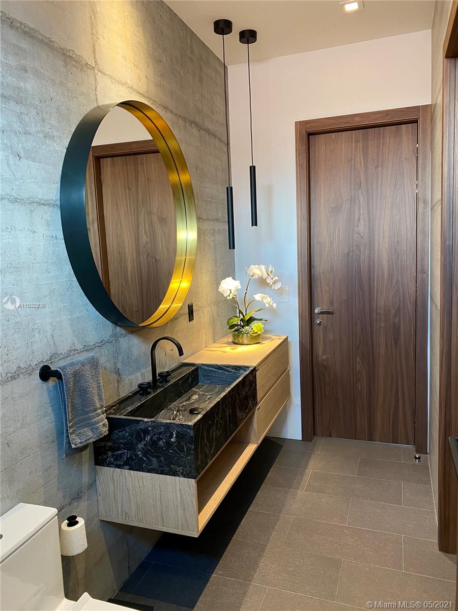 KEYSTONE ISLAND NO 5 - Residential