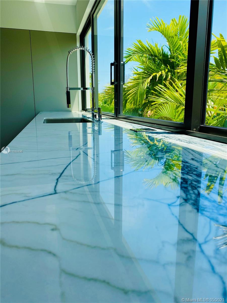 KEYSTONE ISLAND NO 5 - Residential