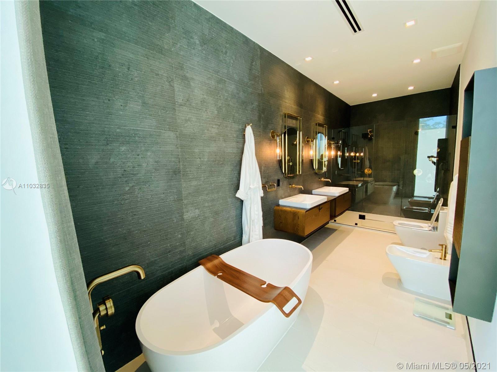 KEYSTONE ISLAND NO 5 - Residential