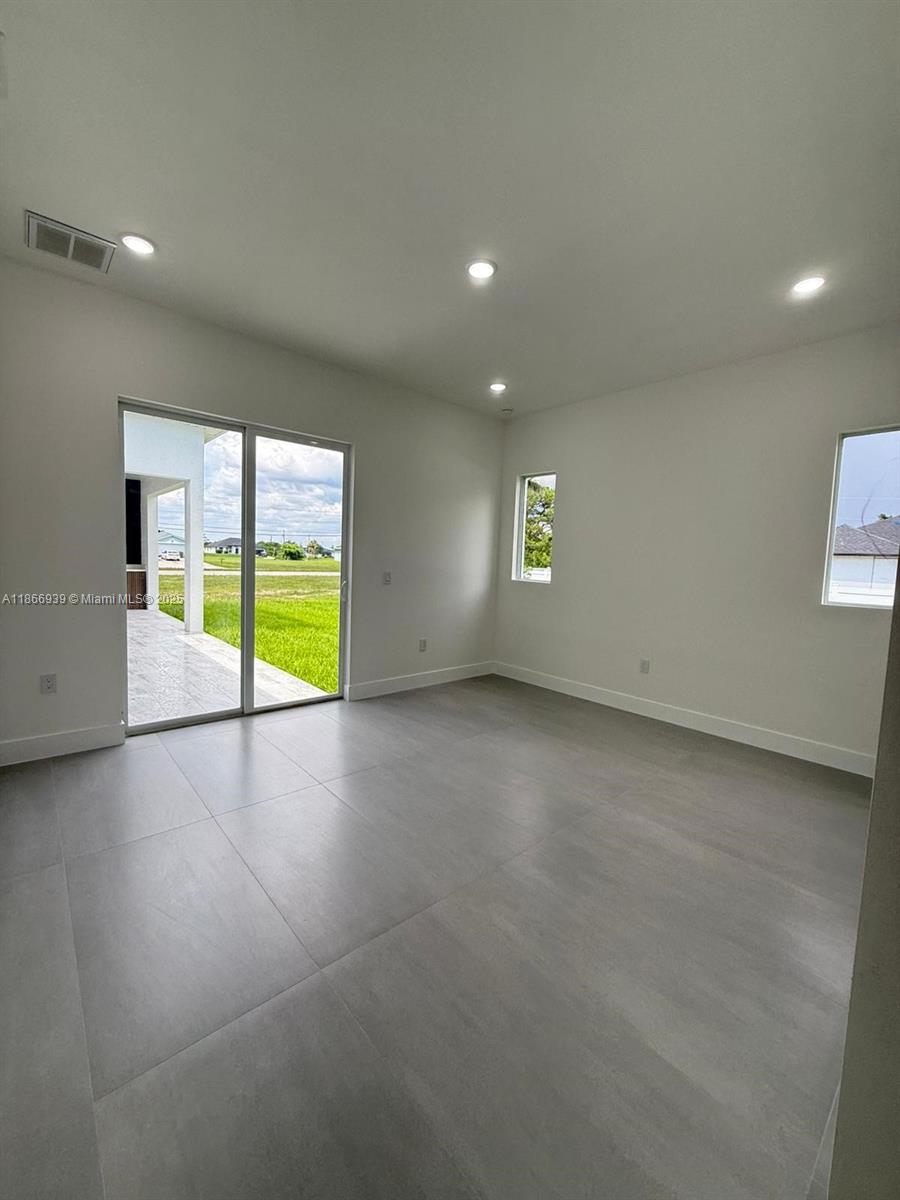 Cape Coral - Residential Lease