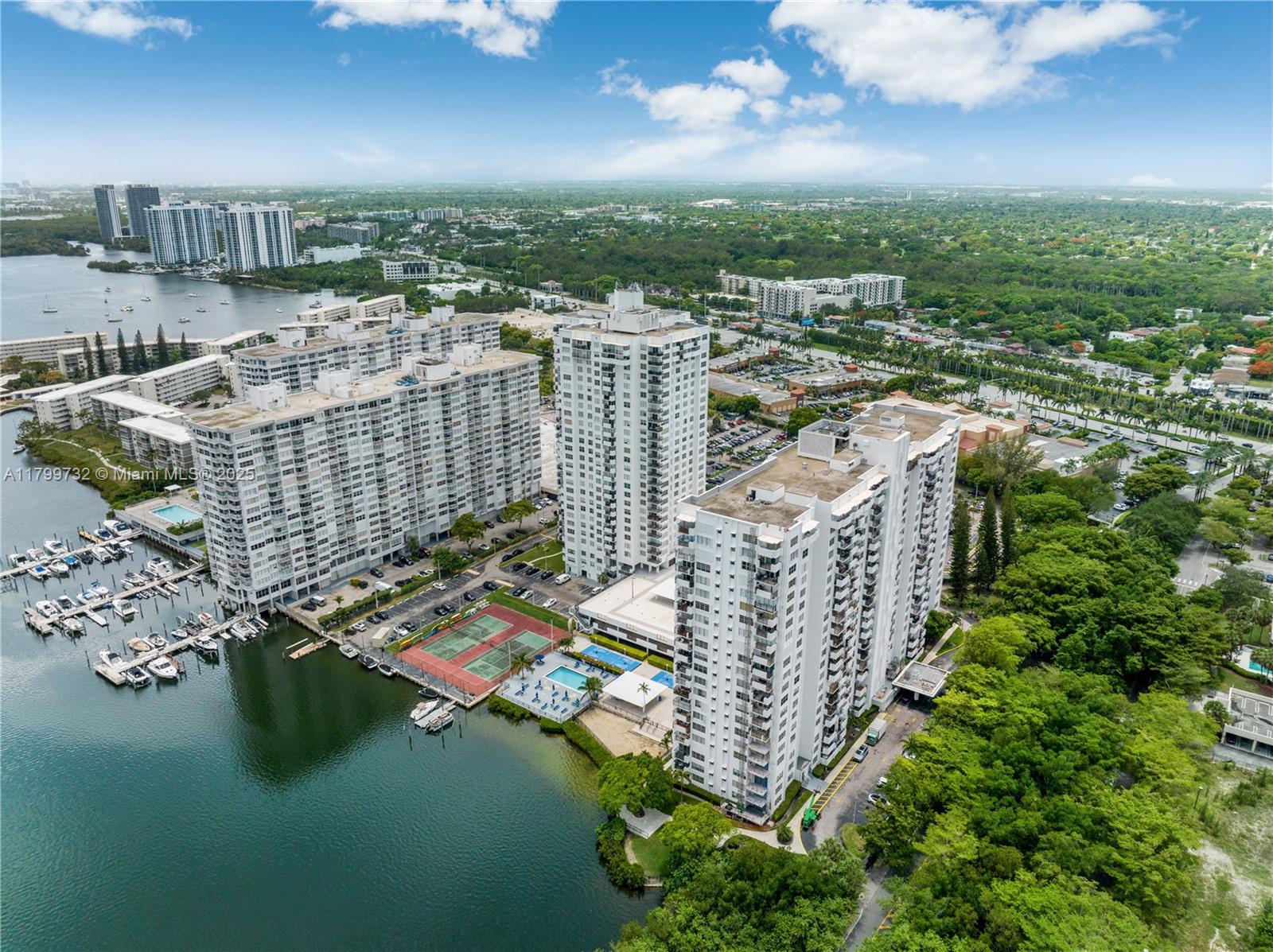 Property for Sale at 2750 Ne 183rd St 504, Aventura, Miami-Dade County, Florida - Bedrooms: 2 
Bathrooms: 2  - $268,000