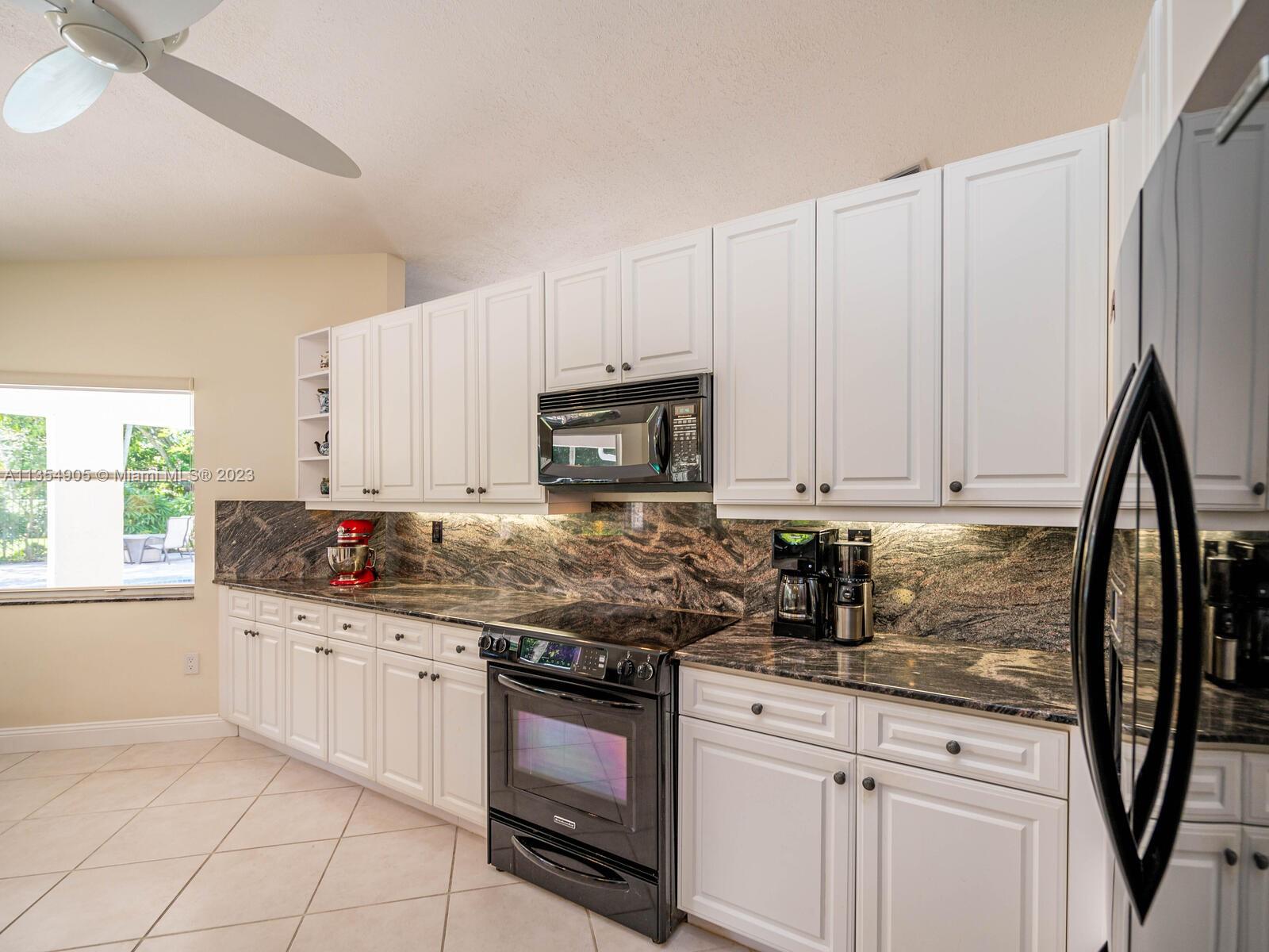 SHENANDOAH SECTION THREE - Residential