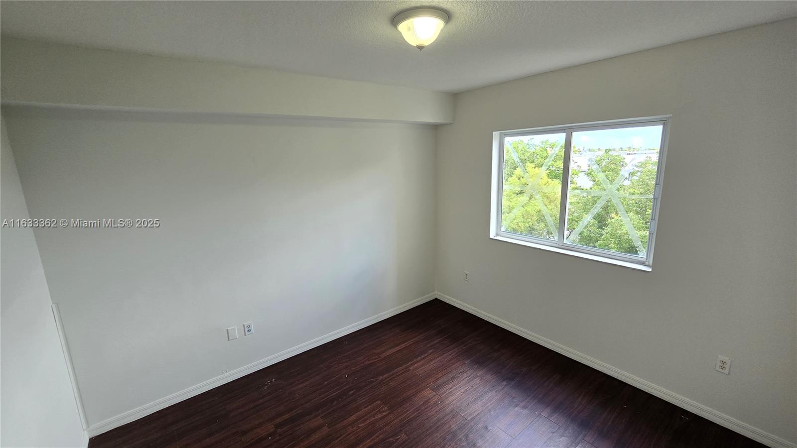 PARADISE POINTE CONDO - Residential