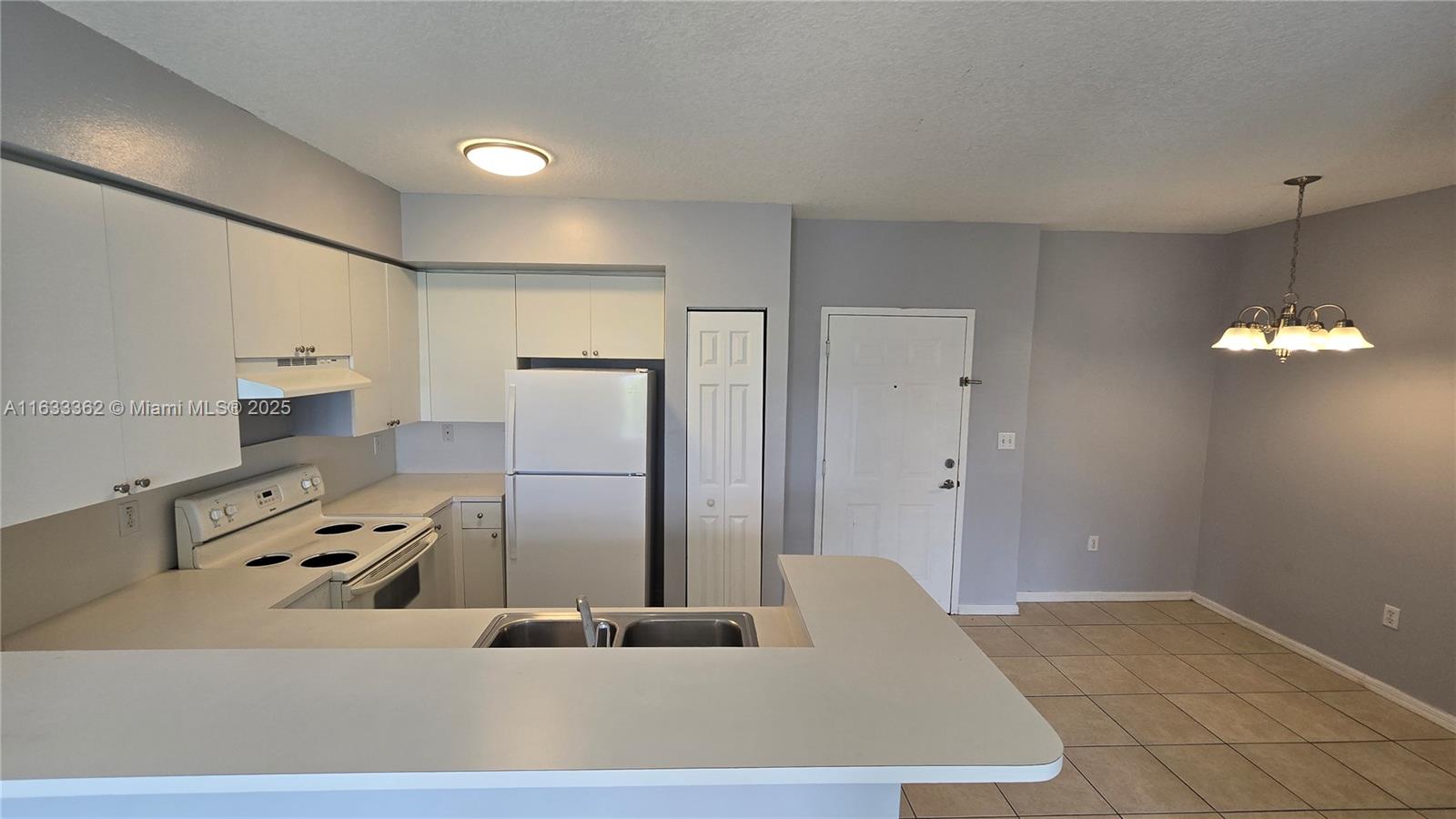 PARADISE POINTE CONDO - Residential