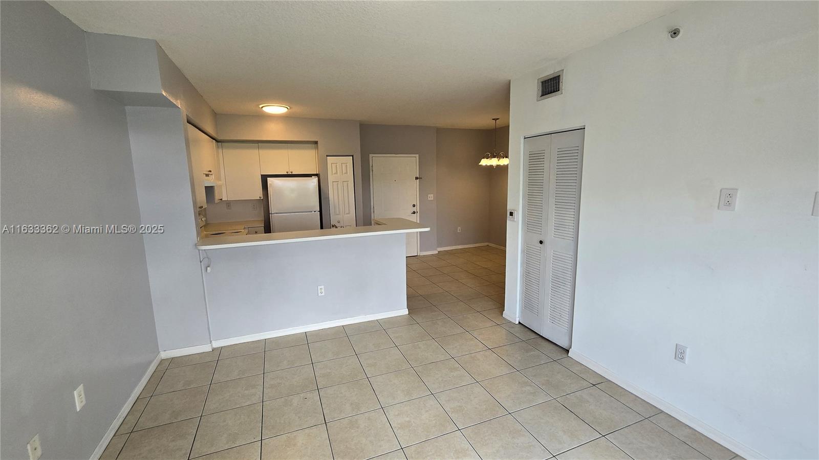 Property for Sale at 11060 Sw 196th St 214, Cutler Bay, Miami-Dade County, Florida - Bedrooms: 2 
Bathrooms: 2  - $245,000