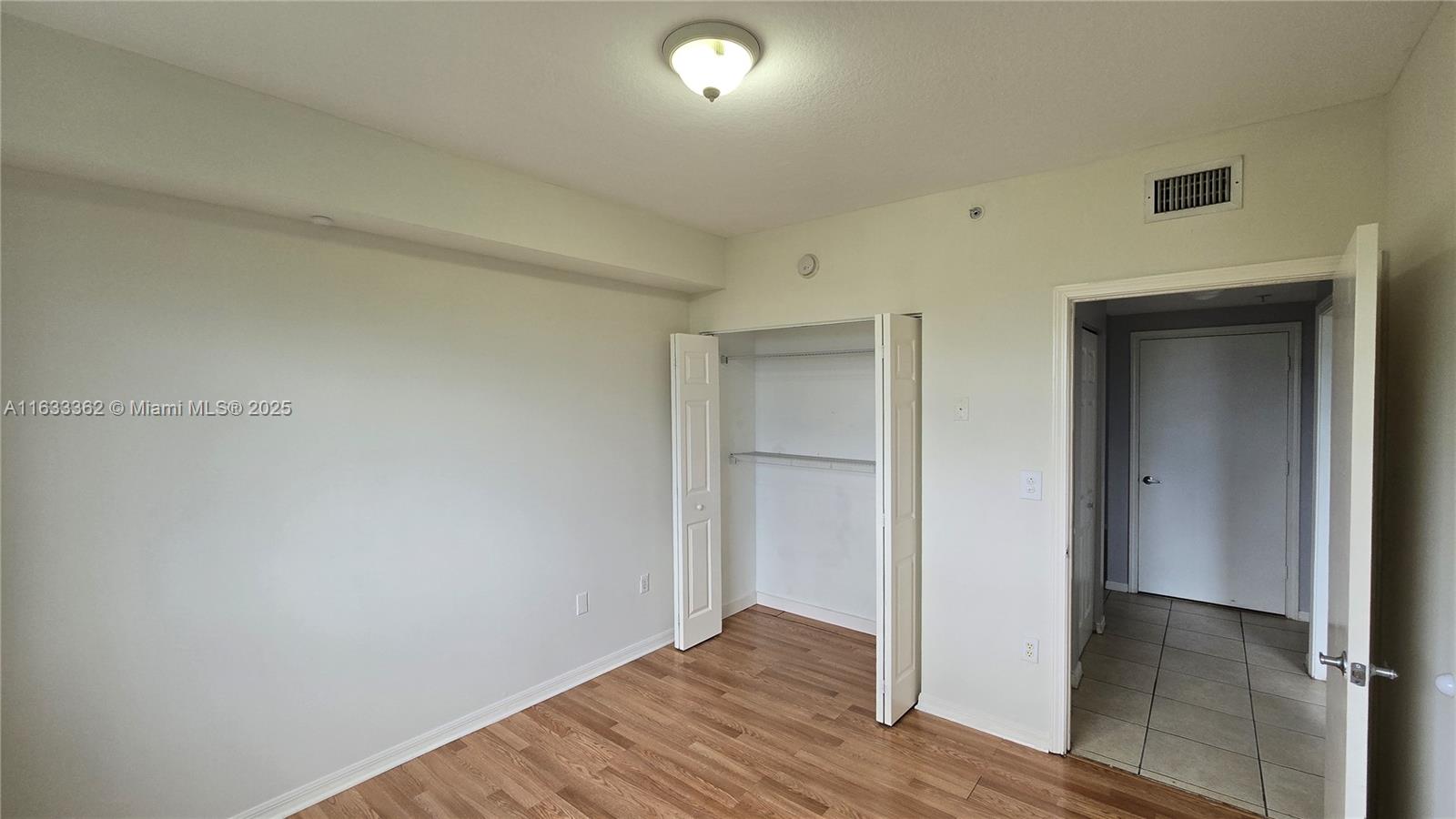 PARADISE POINTE CONDO - Residential