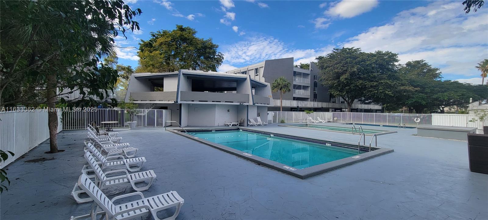 PARADISE POINTE CONDO - Residential
