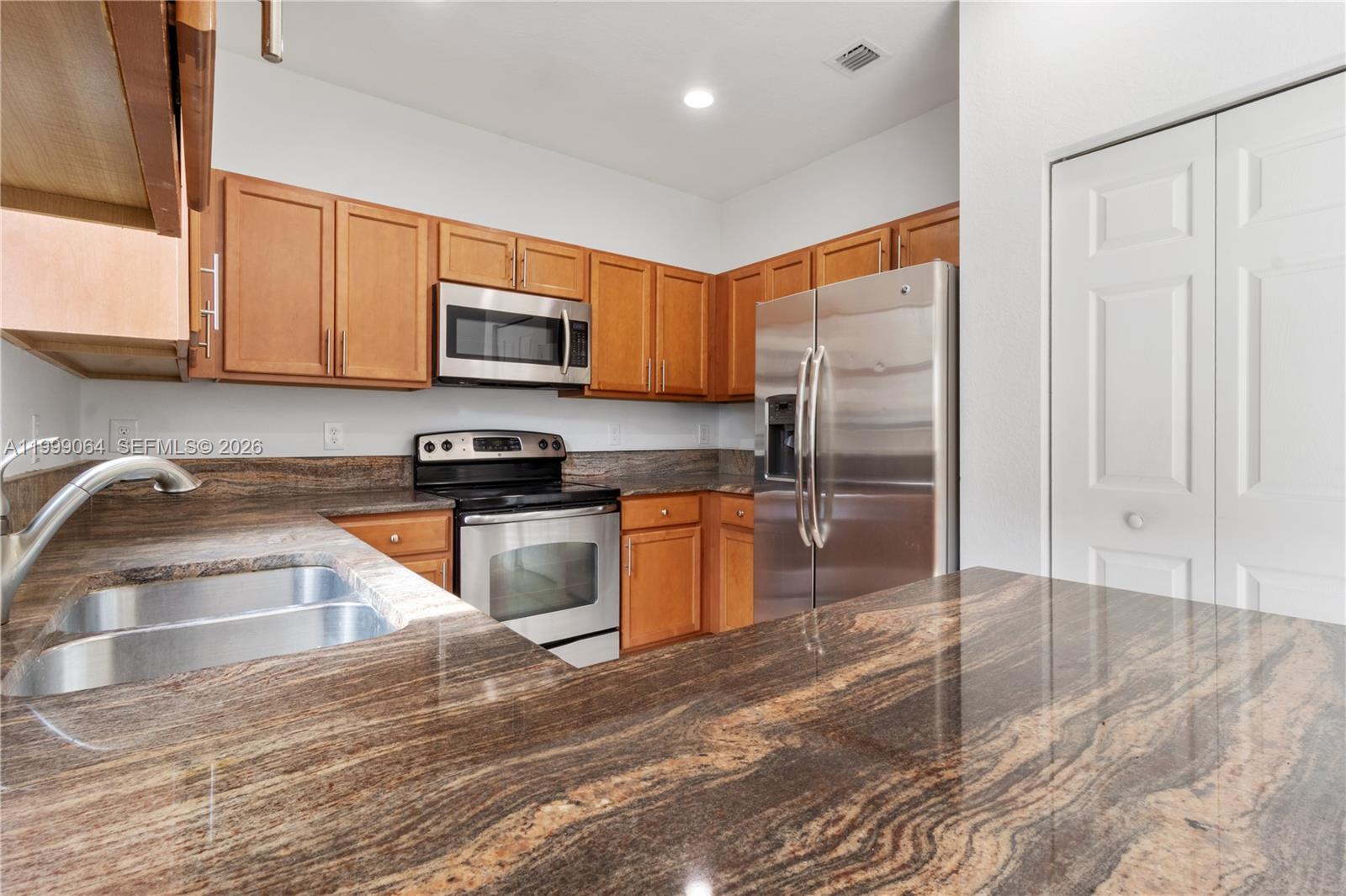 CENTURY GARDENS AT TAMIAM - Residential Lease