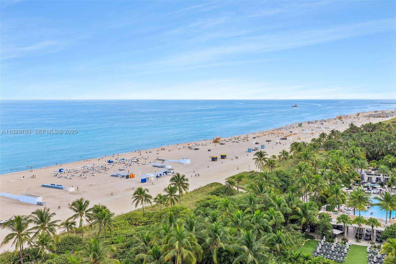 THE DECOPLAGE CONDO - Residential