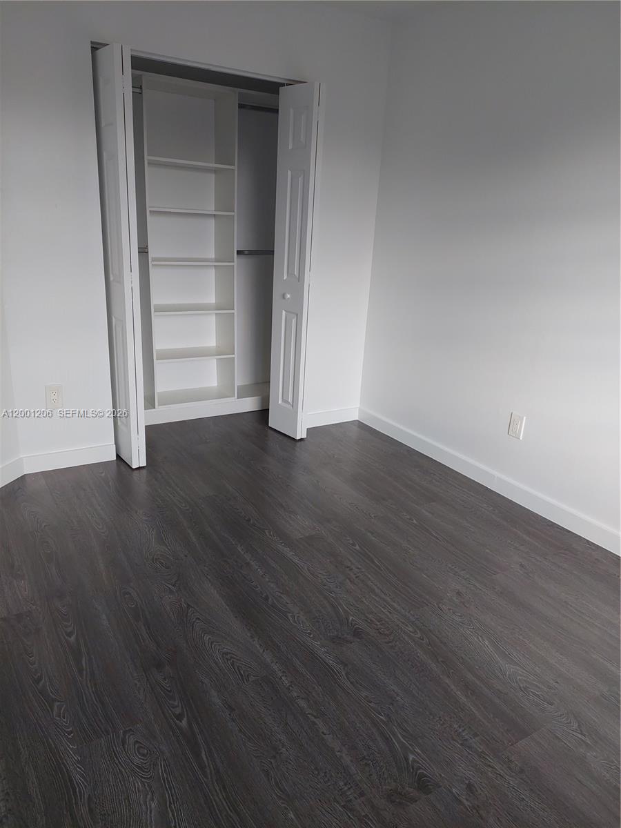 TOWNHOMES OF MONTEREY - Residential Lease