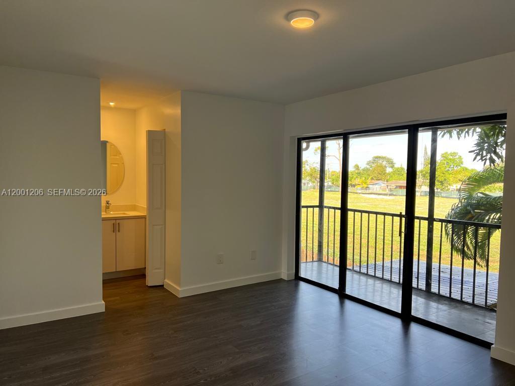 TOWNHOMES OF MONTEREY - Residential Lease