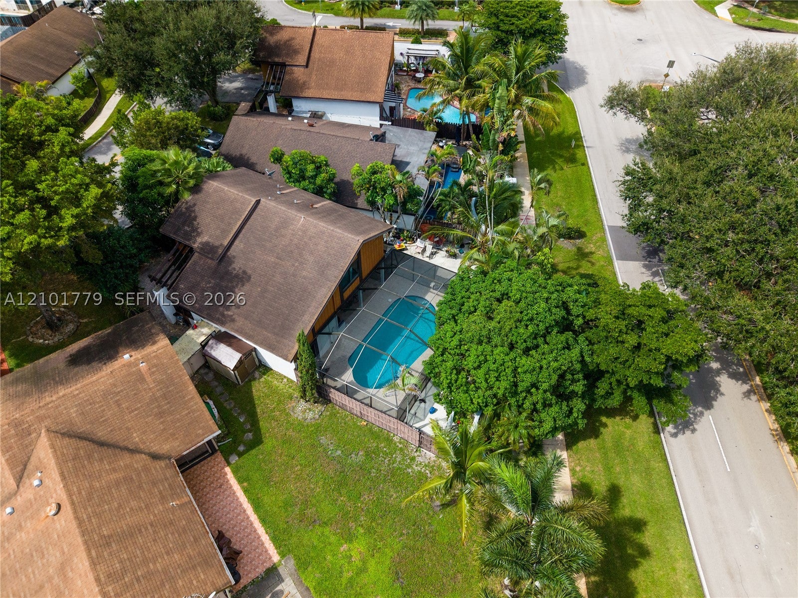 1671 E Sandpiper Cir