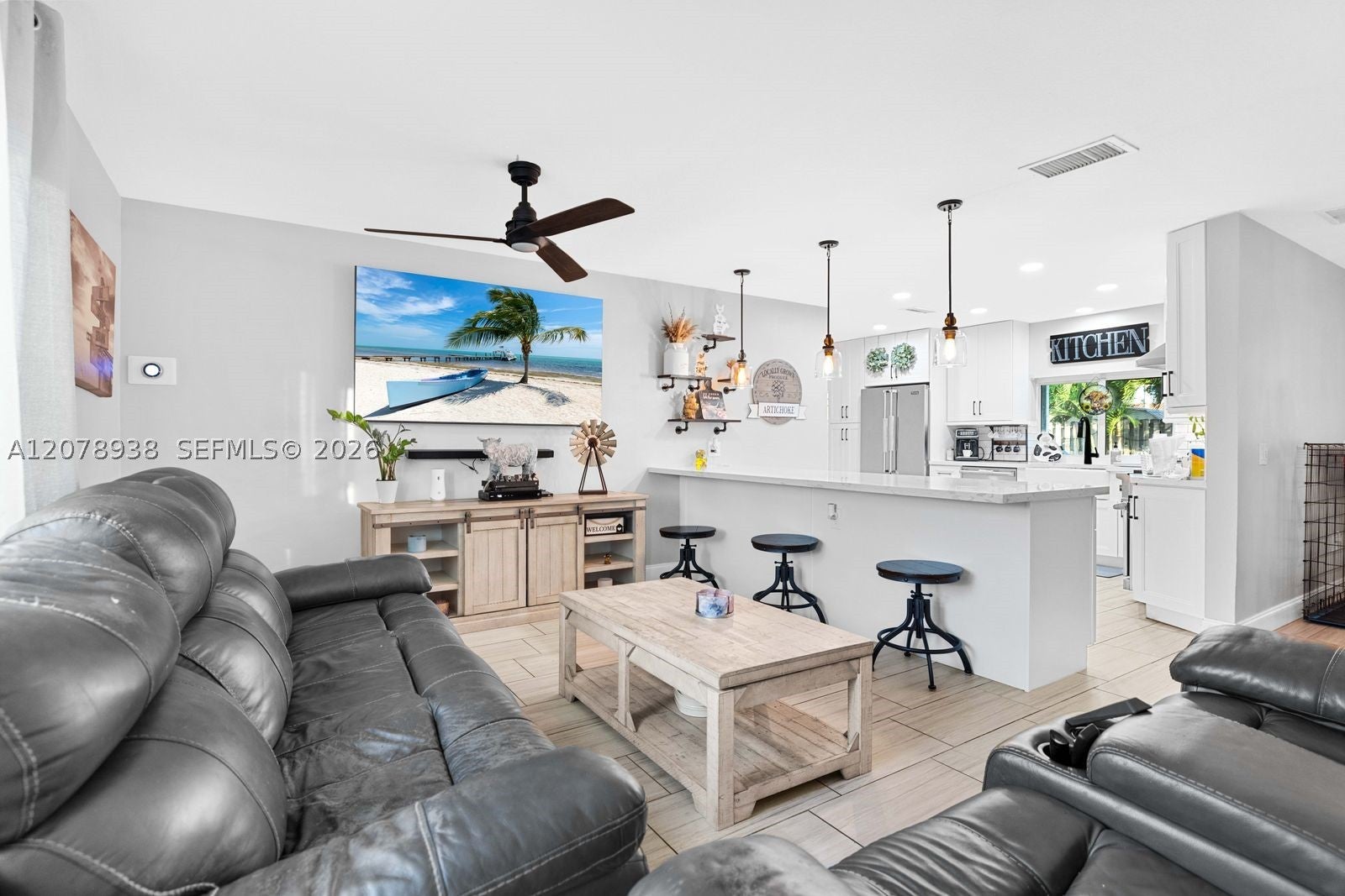 11660 NW 38th Pl, Sunrise FL 33323