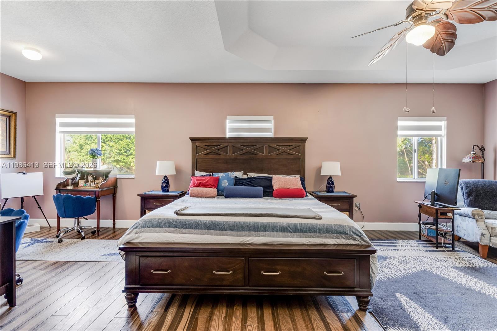 FLORIDIAN BAY ESTATES - Residential Lease