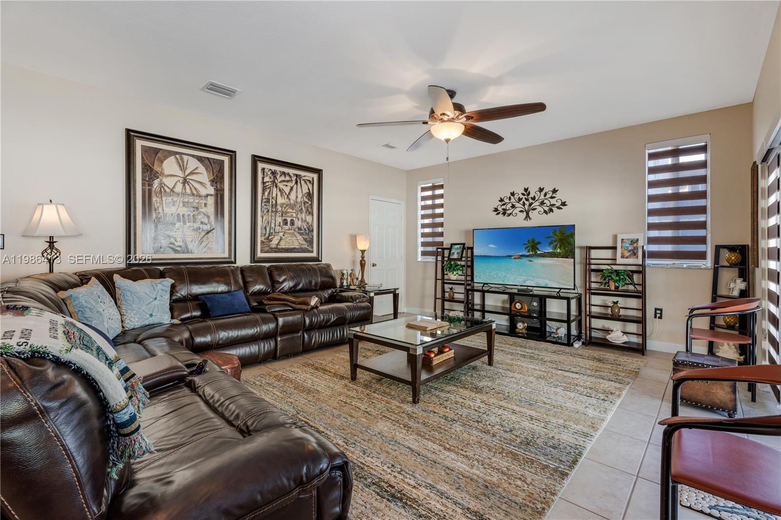 FLORIDIAN BAY ESTATES - Residential Lease