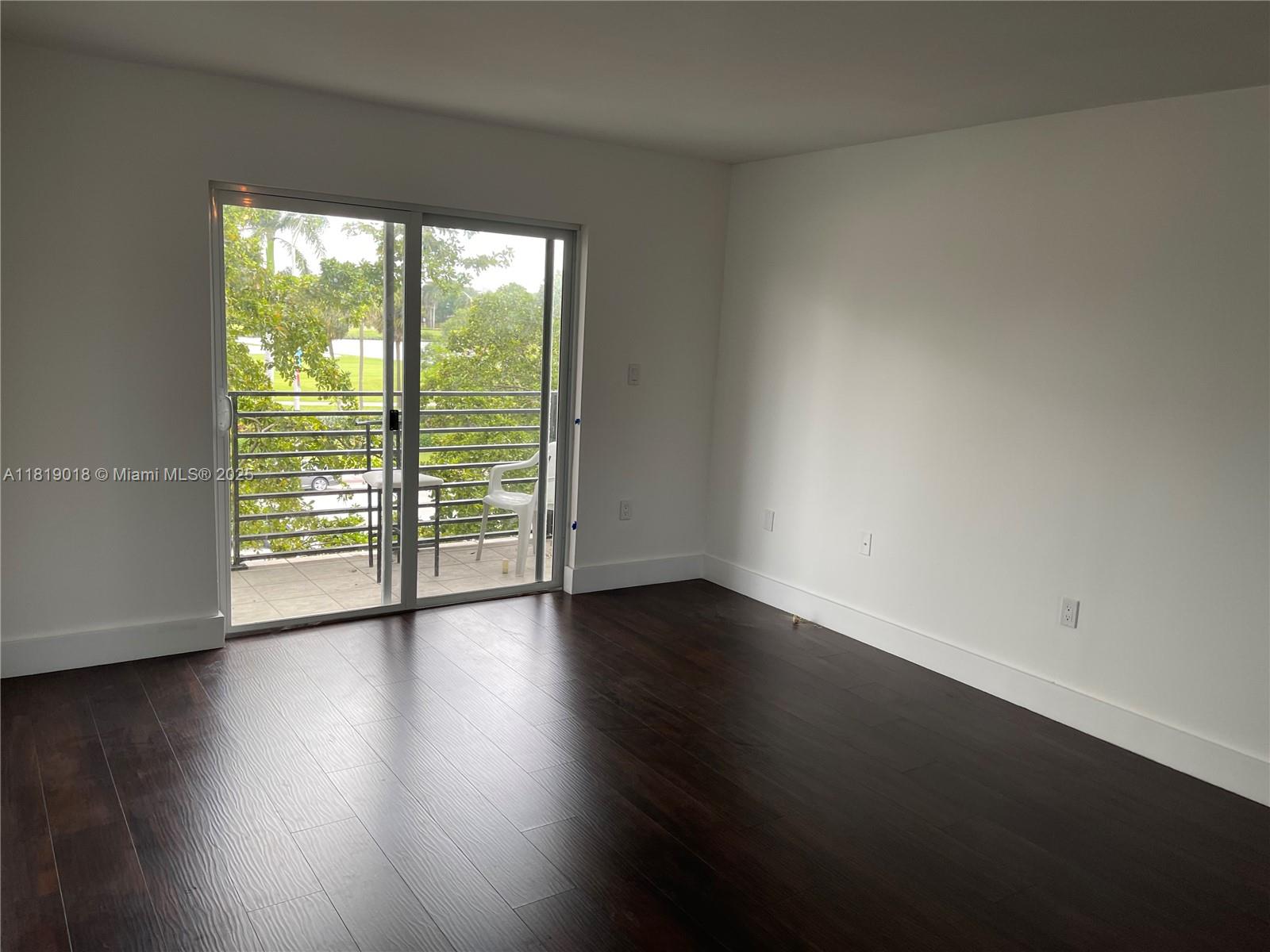 JEFFERSON VILLAS CONDO - Residential Lease